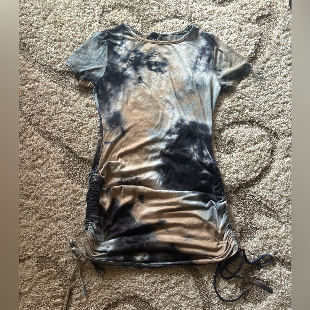 Tie Dye Windsor Tie-Up Dress